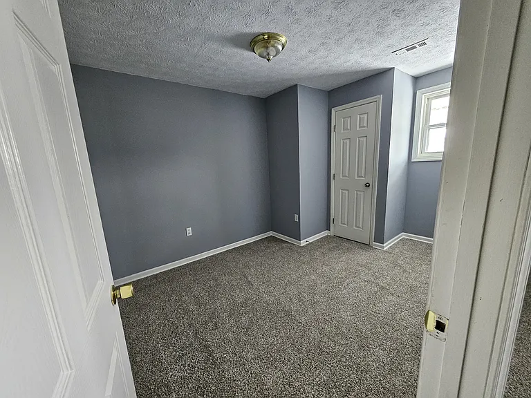 108 Carter St #A — Photo 2