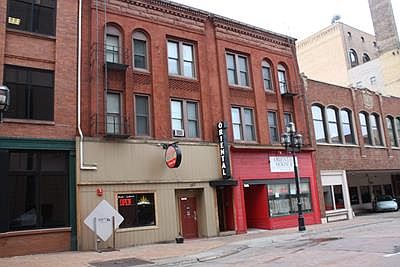 Building Photo 3