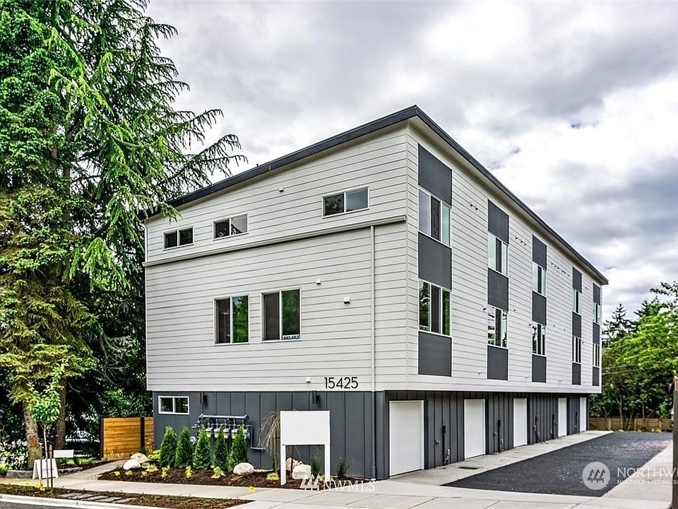 1st image of 15425 2nd Avenue NE #E