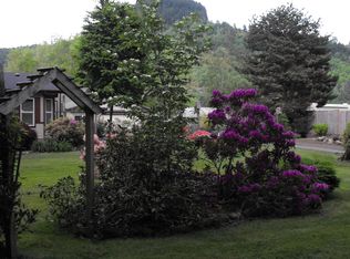 36957 Row River Rd, Cottage Grove, OR 97424