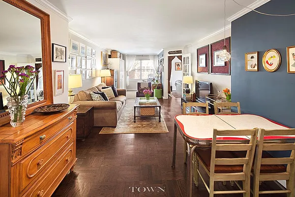 Sold by Town Residential | media 6