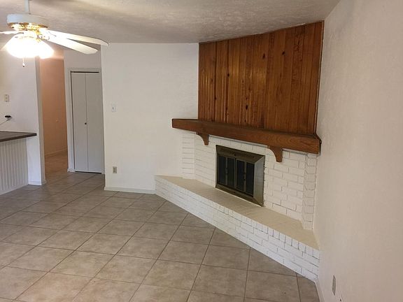 4th image of 5233 Worley Dr