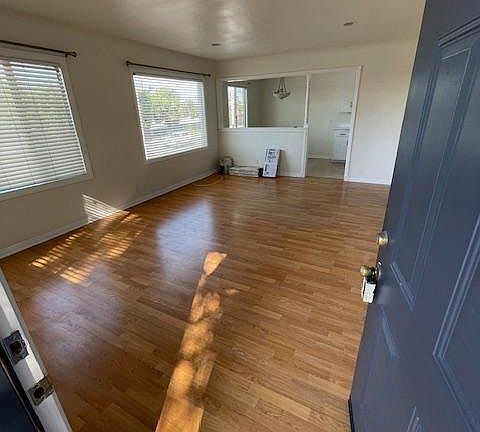 Bright west facing living room