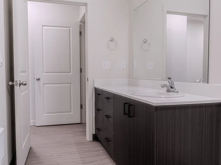 Timber Woods Apartments — Photo 8
