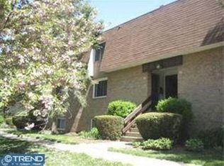 885 York Rd APT 24A, Warminster, PA 18974