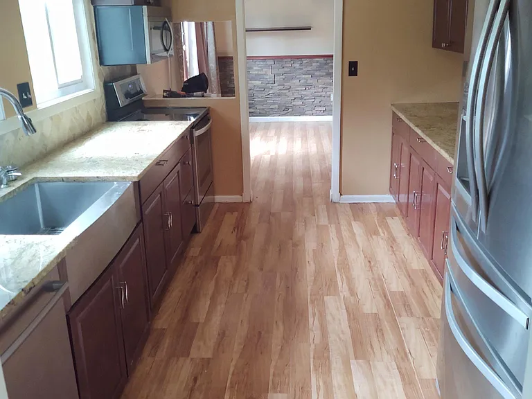 Gallery kitchen, updated appliances