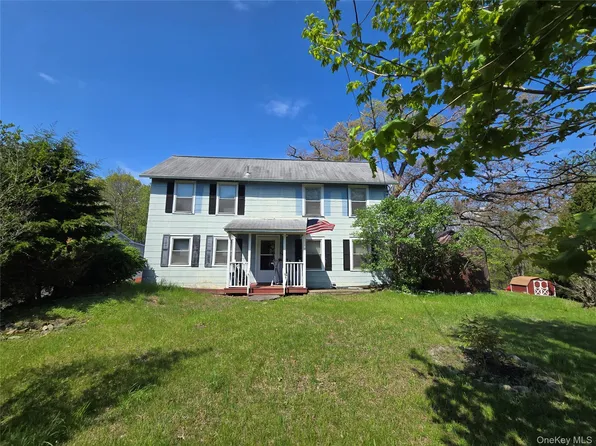 89 5th Avenue, Newburgh, NY 12550