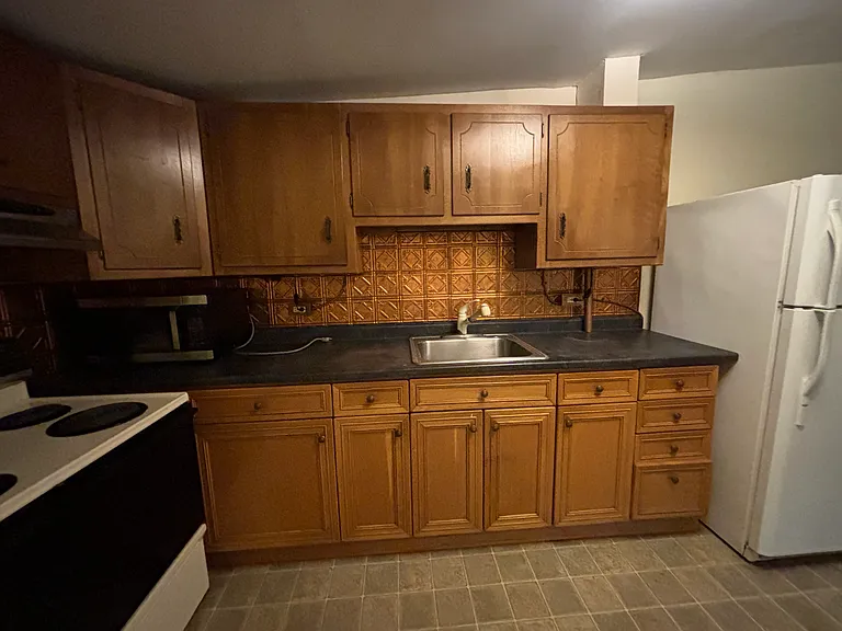 40 N Main St #3 — Photo 4
