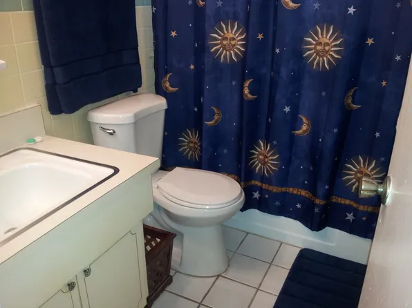 1534 Toledo St, Holiday, FL 34690