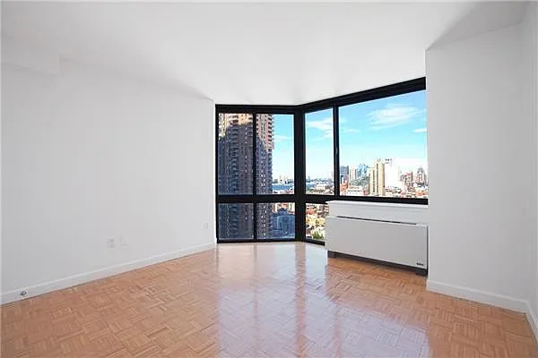 Rented by Addison Property Group | media 3