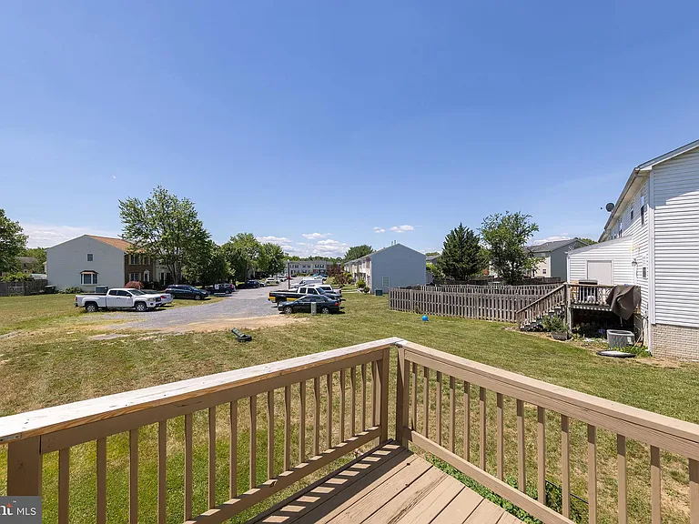 174 Equestrian Dr — Photo 35