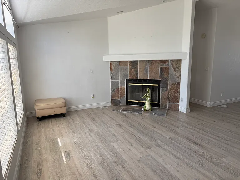 115 E 470 N — Photo 7