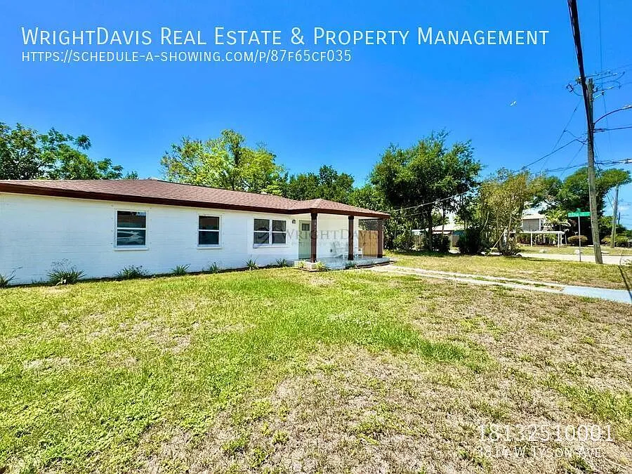 Building Photo - 3814 W Tyson Ave