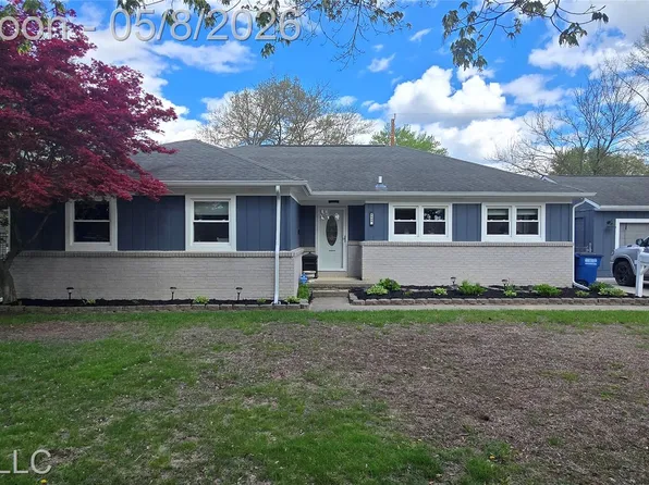 6948 Chirrewa St, Westland, MI 48185