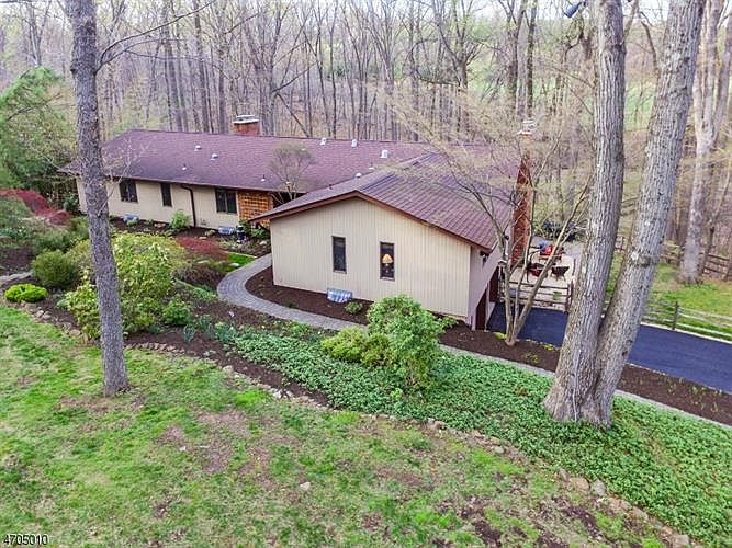 54 Long Hill Rd, Long Valley, NJ 07853 Zillow