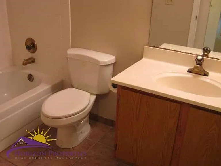 2030 Moontree Dr — Photo 28