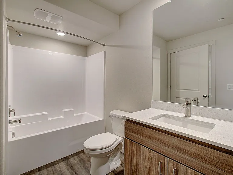 404 NE 117th Ave #104 — Photo 22