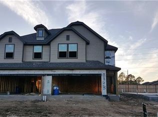 8323 Hawthorn Valley Ln, Houston, TX 77095