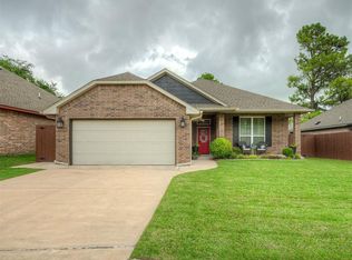 2204 Cale Cv, Yukon, OK 73099
