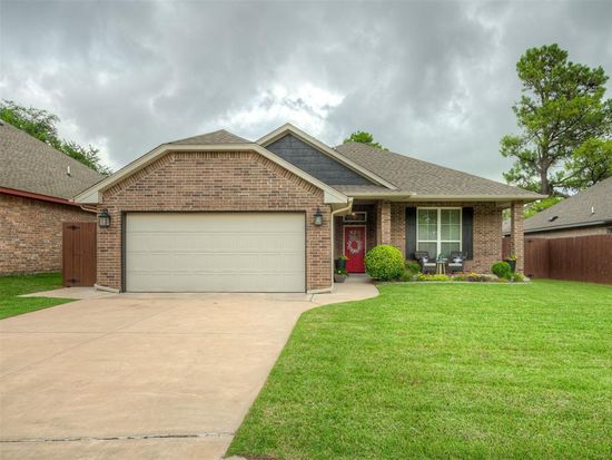2204 Cale Cv, Yukon, OK 73099
