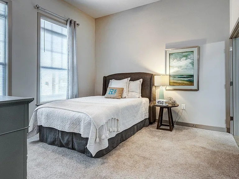Reserve at Kenton Place Apartment Homes — Photo 6