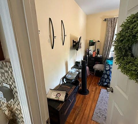 3rd image of 131-133 Boylston St #2