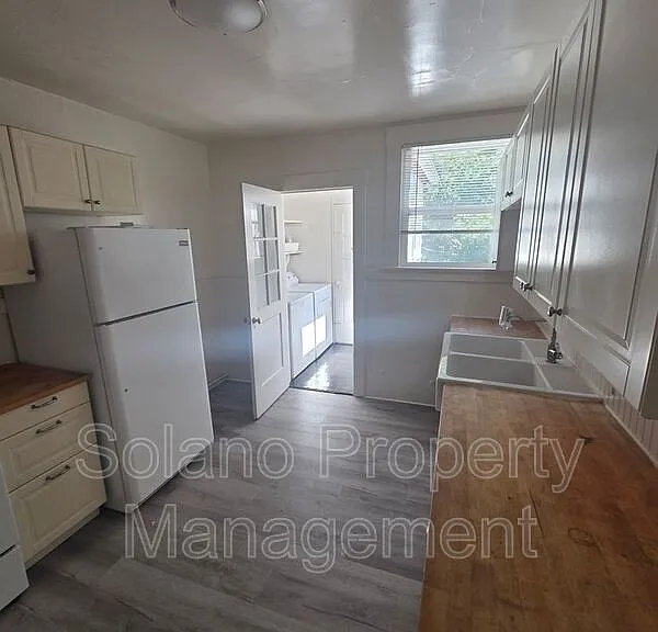 54 B St #54 — Photo 2
