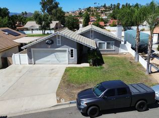 23597 Brook Dr, Canyon Lake, CA 92587