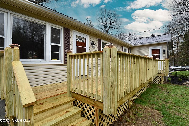 2nd image of 15 Birchwood Court