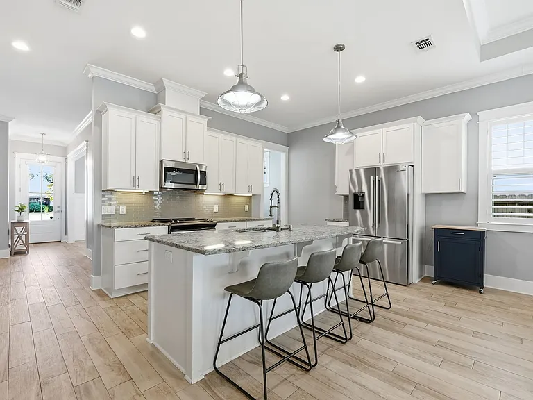 131 Magnolia Ave — Photo 16