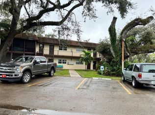 3124 Us Highway 441 SE APT D4, Okeechobee, FL 34974