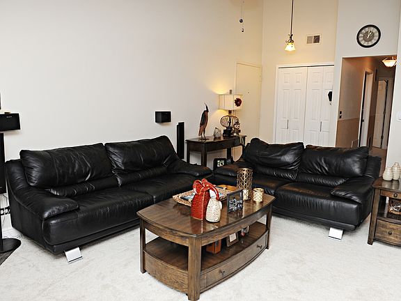 5th image of 232 Winnsboro Ct #6B