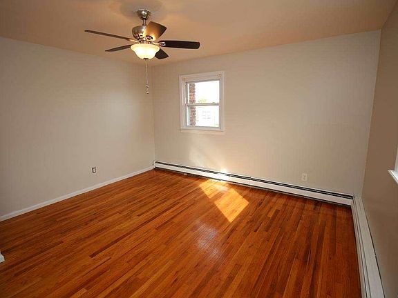 2nd image of 108 Franklin St