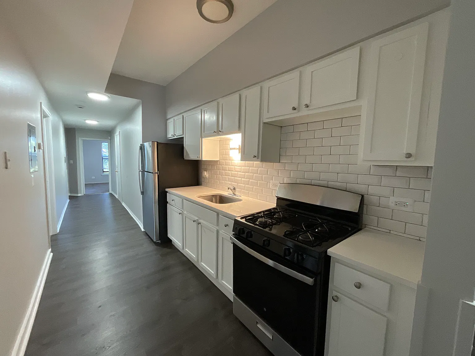 3 bed, $1,500 — Photo 1