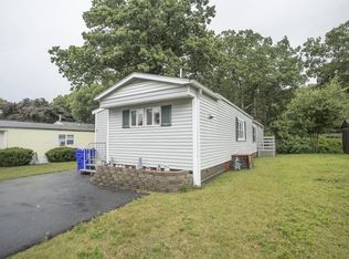 91 Mayflower Ave, Taunton, MA 02780