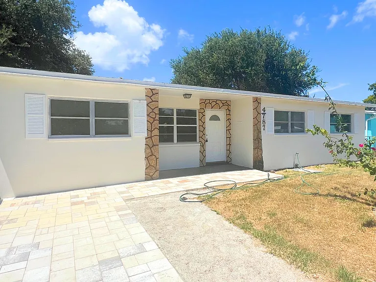 4787 Tortuga Dr — Photo 1