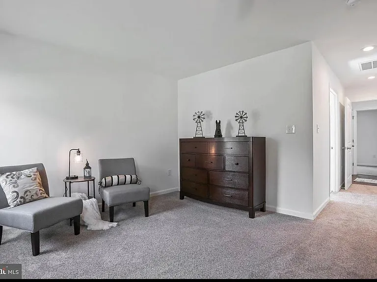 1200 Happy Ridge Dr — Photo 16