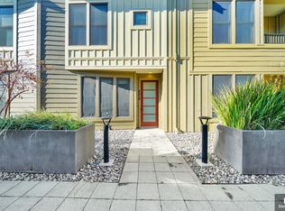 890 Altaire Walk, Palo Alto, CA 94303