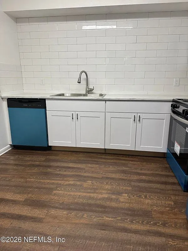 2 bed, 1.0 bath, 1350 sqft, $1,550 — Photo 4