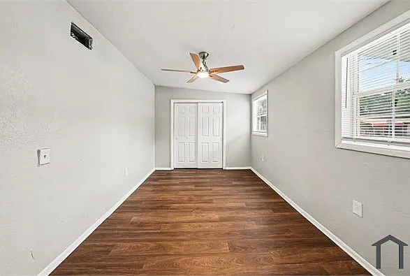 4022 E Henry Ave — Photo 19