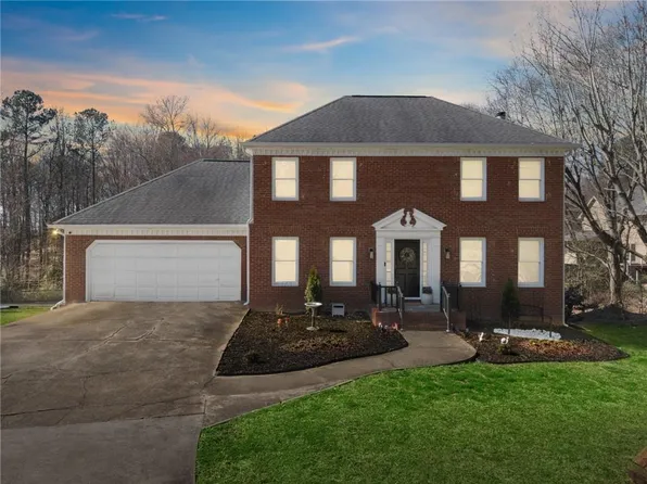 1487 Watsons Pl, Lawrenceville, GA 30043