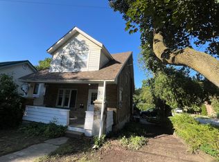 31 Yorkshire St N, Guelph, ON N1H 5A8