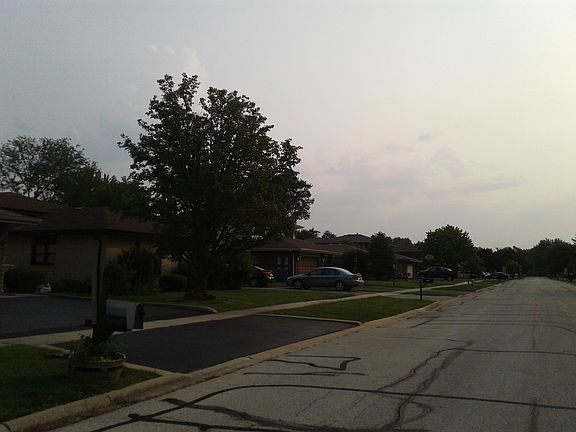 4th image of 8554 W Sun Valley Dr