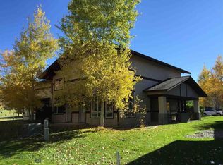 1045 Boylan Rd, Bozeman, MT 59715