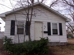 682 Lowry Ave NE, Minneapolis, MN 55418