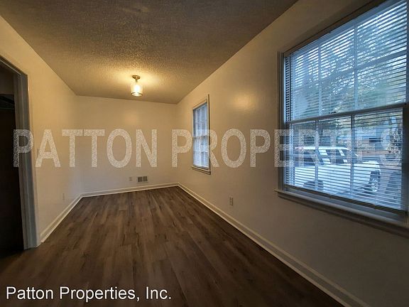 3rd image of 508 Deerwood St #8540013