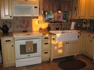 275 N River Dr, Pennsville, NJ 08070