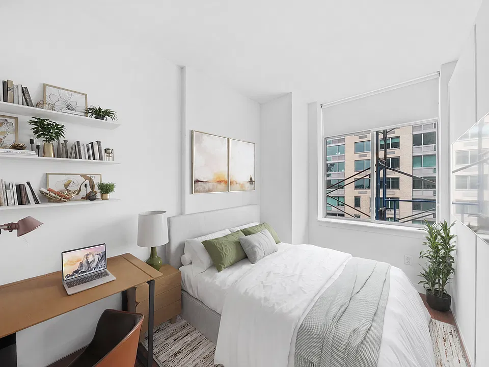 100 John St #2311