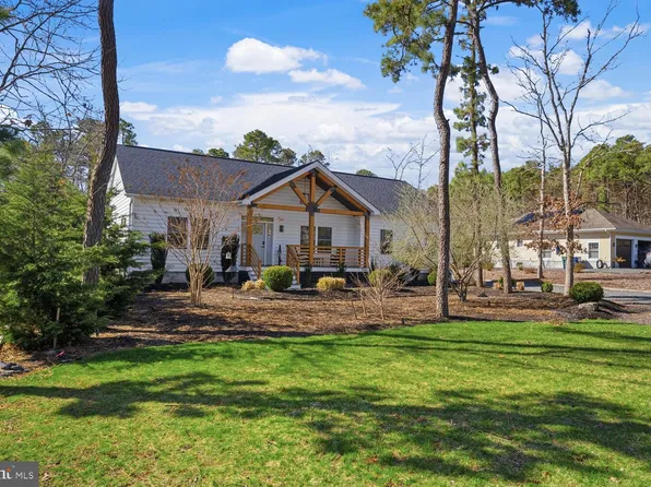 318 Frog Pond Rd, Little Egg Harbor, NJ 08087