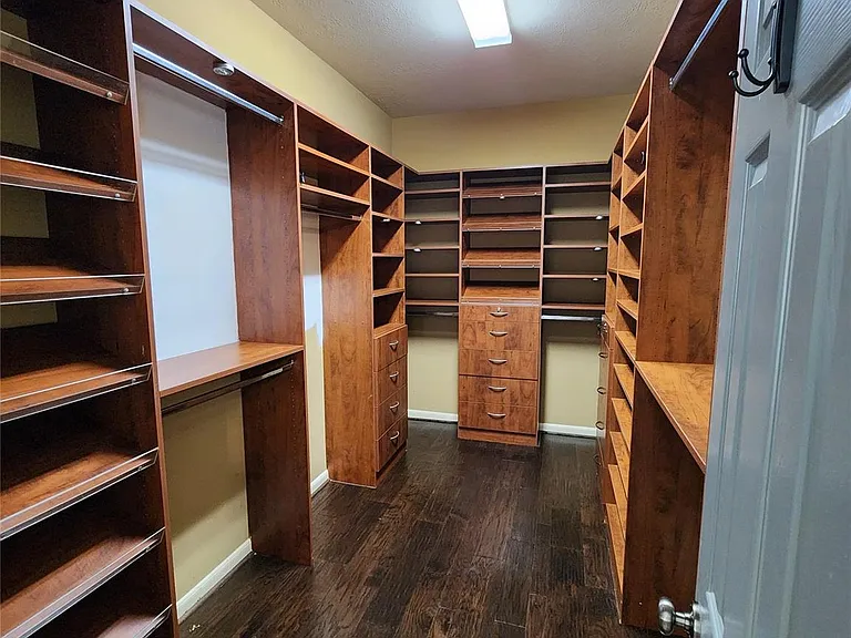 16935 Jelly Park Stone Dr — Photo 8